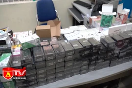 Phát hiện thu giữ hàng nghìn máy hút thuốc lá điện tử, trị giá gần nửa tỷ đồng