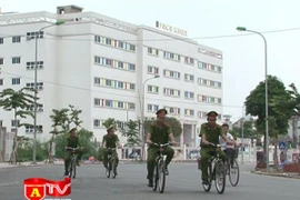 Hình ảnh xe đạp tuần tra thực sự là nét đẹp của người Công an Thủ đô