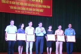 Xây dựng "Văn hóa giao thông với bình yên sông nước"