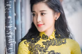 Vừa khỏi ốm, Á hậu Huyền My đội rét đi từ thiện