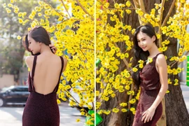 Mẫu nude Xuân Thuỳ khoe lưng trần gợi cảm dạo phố xuân