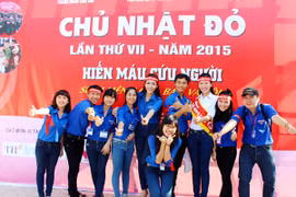 Hoa hậu Đặng Thu Thảo hiến máu hưởng ứng “Ngày Chủ nhật Đỏ”