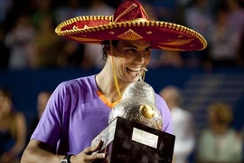 Lật đổ Ferrer: Nadal đăng quang tại Acapulco