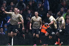 Các cầu thủ Bradford làm nên lịch sử 