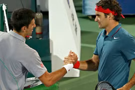 Federer biến Djokovic thành cựu vô địch
