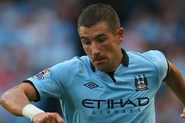  Sao Man City bị cảnh sát điều tra hành vi phân biệt chủng tộc 