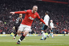 Rooney sẽ ra sân trận chiến với Tottenham 