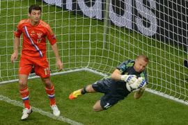 Thủ môn tuyển Nga tạm nghỉ sau cái chết của vợ