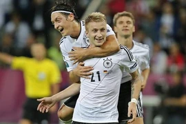 Đánh bại Hy Lạp, Đức phá kỷ lục bóng đá thế giới