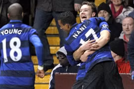 MU giành chiến thắng sít sao tại Villa Park 