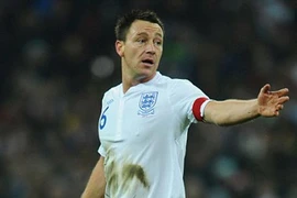 John Terry mất cả tiền bạc lẫn uy tín