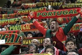 Những tấm vé cuối cùng đã có chủ