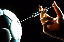 Hé lộ gương mặt đầu tiên trong scandal doping bóng đá Anh