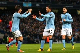 FA Cup: Man City tiến gần tới Wembley