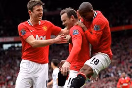 Ai chặn được Quỷ đỏ?