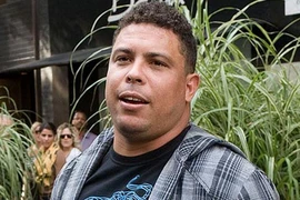 Ronaldo cứu sống một thợ săn ảnh