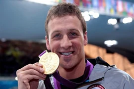 Kình ngư Mỹ bị dọa tước HCV nếu chơi trội