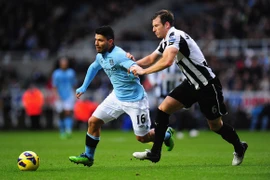 Man City vs Newcastle: Chạy đà cho Derby thành Manchester