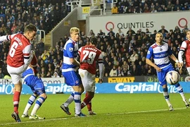 Trận đấu "điên rồ" ở Madejski 