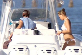 "Hoa hậu quần vợt" có bầu?