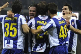 Đá sớm vòng 2 La Liga: Vallecano chễm chệ ngôi đầu