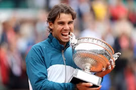Nadal chạm kỷ lục mới