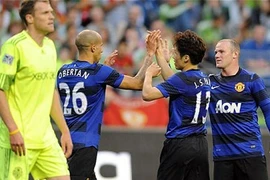 MU đại thắng trên đất Mỹ