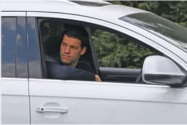 Michael Ballack phóng xe tới 211km/h