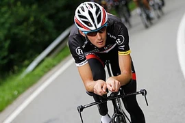 Tour de France lại dậy sóng vì doping