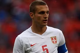 Vidic giã từ sự nghiệp thi đấu quốc tế