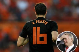 Sir Alex lo sốt vó vì chấn thương của Van Persie