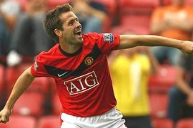 "Thần đồng" bóng đá Anh tuyên bố giã từ sự nghiệp