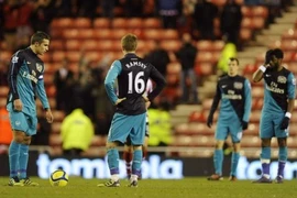 Lại một mùa giải trắng tay với Arsenal?