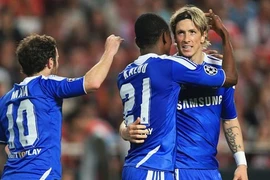 Chelsea “bắn hạ” Đại bàng, Kền kền vượt khó trên đảo Síp