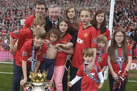 11 “Quỷ con” lần đầu xuất hiện trước công chúng cùng Sir Alex