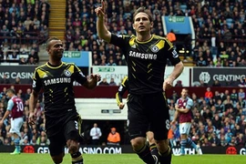 Lampard giúp Chelsea giành vé Champions League