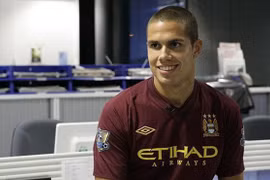 Man City bất ngờ có tân binh đầu tiên