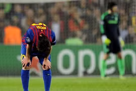 Barcelona không thoát khỏi lời nguyền