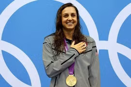 Được ăn hamburger miễn phí trọn đời nhờ giành HCV Olympic 2012