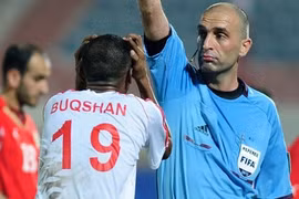 Singapore bỏ tù ba trọng tài nhận "hối lộ tình dục"