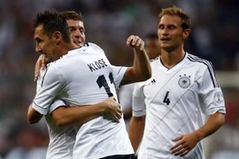 Các ông lớn tiến gần tới Brazil