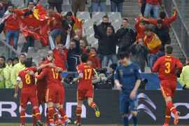 TBN khẳng định sức mạnh, Italy sống nhờ Balotelli