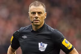 Bị dọa giết, trọng tài tính chuyện giải nghệ