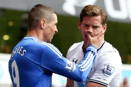 Chelsea thở phào vì án phạt của Torres