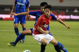 Kagawa tỏa sáng, M.U đoạt cúp đầu Hè