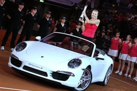 Sharapova đã có danh hiệu đầu tiên trong năm 2012