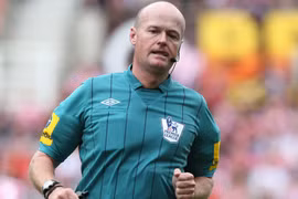 Chelsea "tránh vỏ dưa, gặp vỏ dừa"?