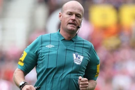 Chelsea "tránh vỏ dưa, gặp vỏ dừa"?