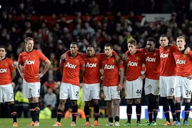 Nỗi thất vọng bao trùm lên Old Trafford
