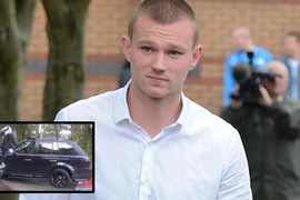 Say rượu lái xe, sao trẻ MU bị phạt nặng